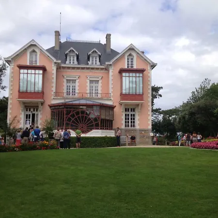 La Victoire Apartman Granville